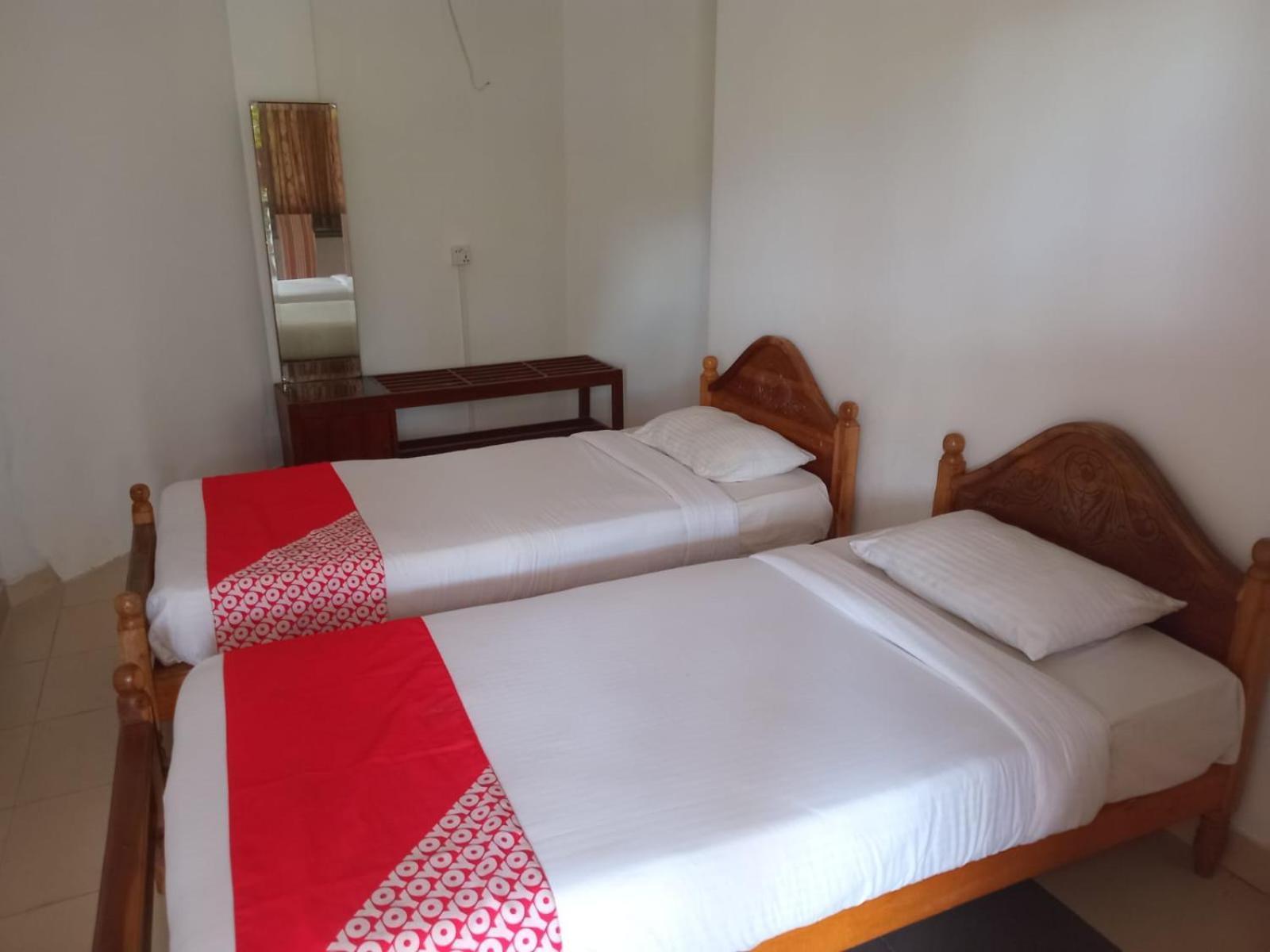Blue Haven Guest House Kandy Bagian luar foto