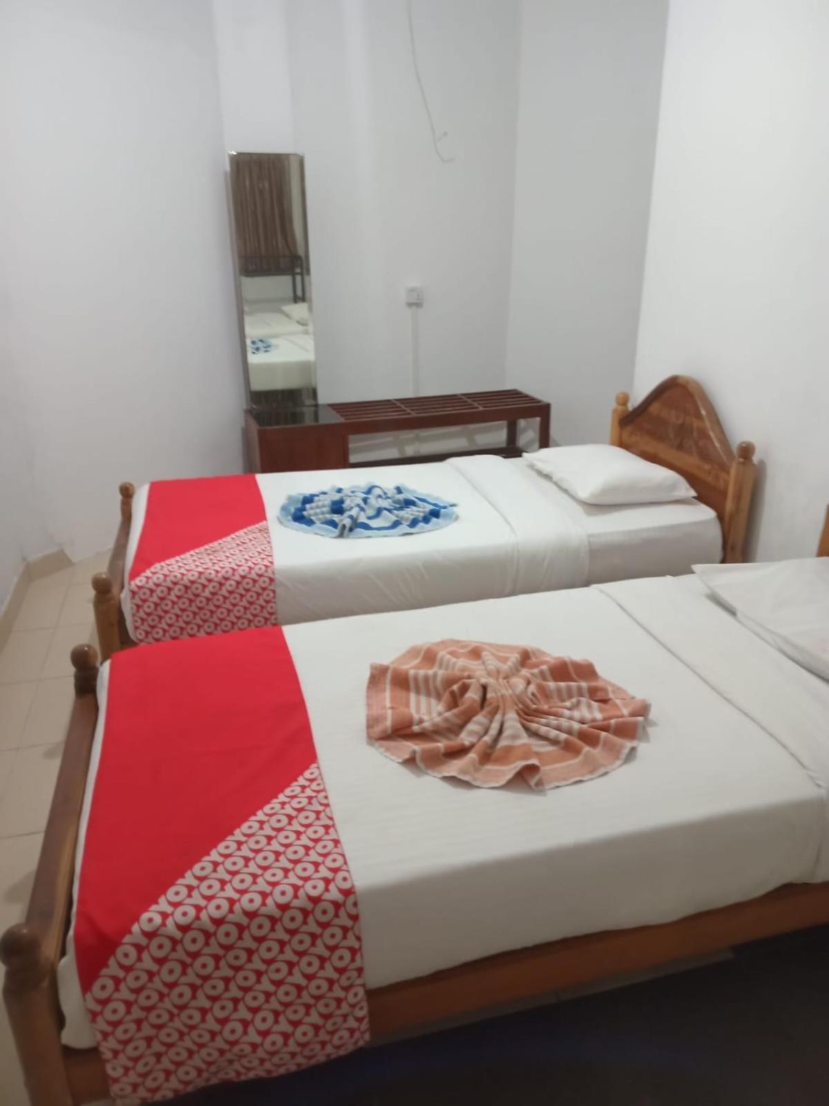 Blue Haven Guest House Kandy Bagian luar foto